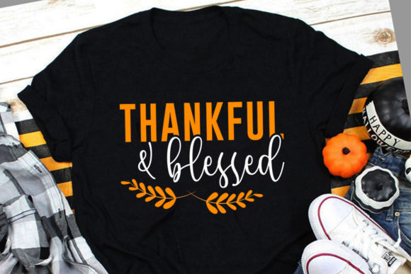 Thankful & Blessed: The Thanksgiving T-Shirt Design That Captures the Season